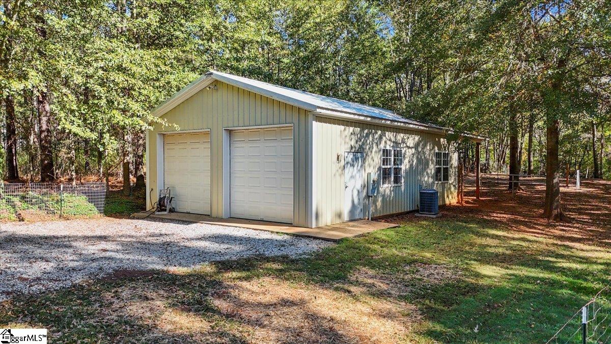 551 Rock Ridge Drive Greer, SC 29651 - Photo 23 of 48