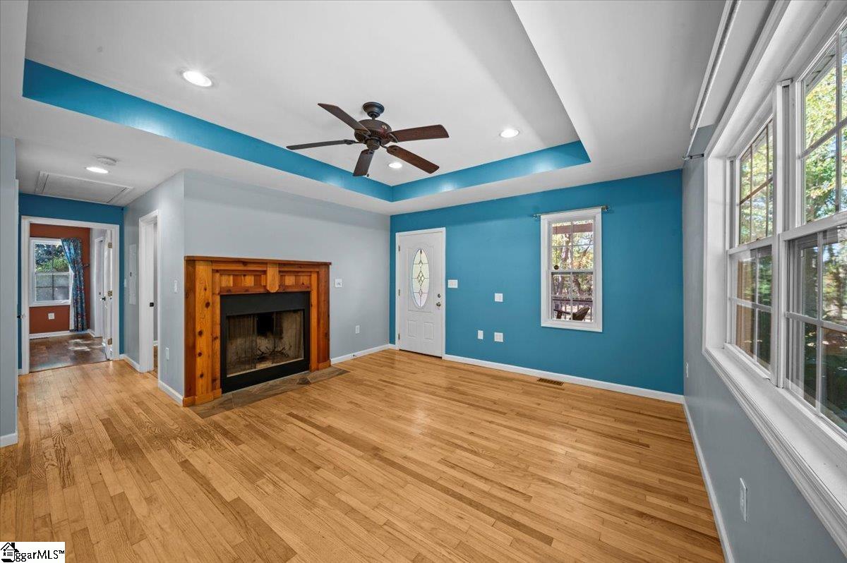 551 Rock Ridge Drive Greer, SC 29651 - Photo 6 of 48