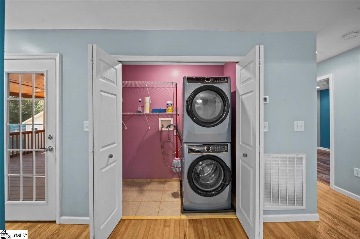 551 Rock Ridge Drive Greer, SC 29651 - Photo 9 of 48