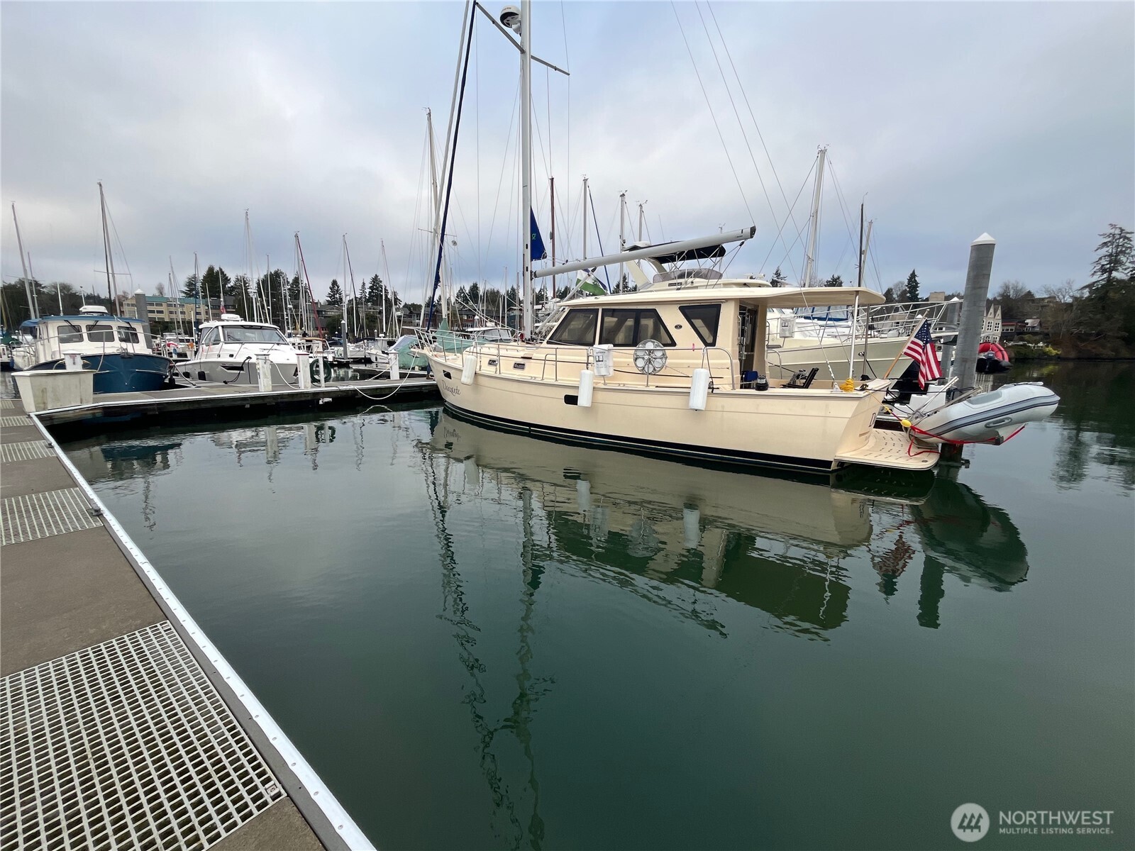 141 Parfitt Way Southwest, Unit A35 Bainbridge Island, WA 98110 - Photo 9 of 16 a view of boats and trees in the background