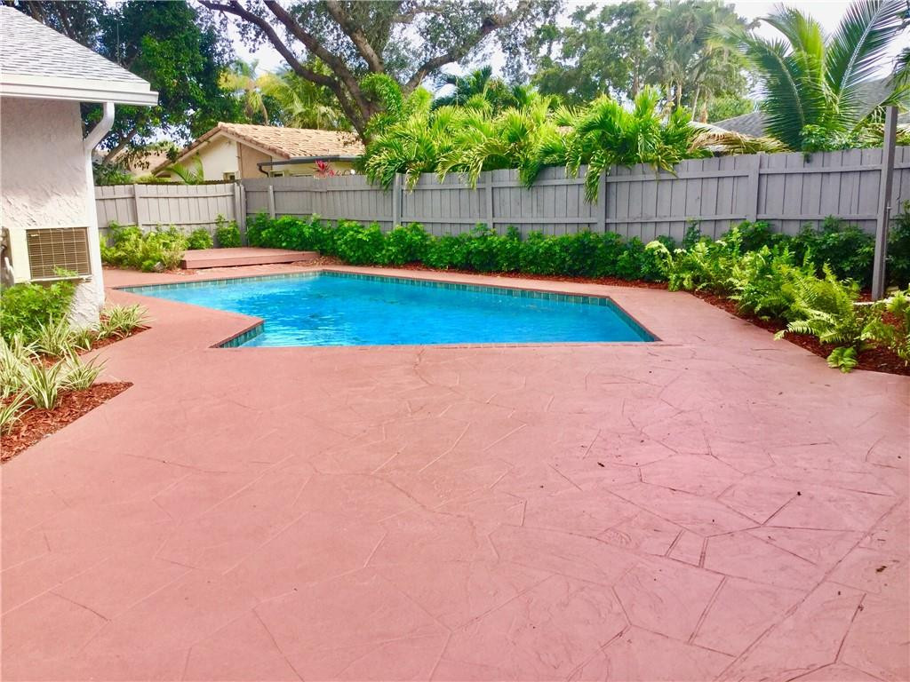 21560 Toledo Road Boca Raton, FL 33433 - Photo 12 of 26 Photo 12