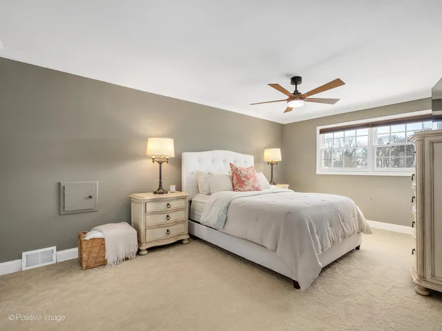 $697,000 | 23W070 Mulberry Lane, Glen Ellyn, IL 60137