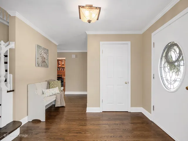 $697,000 | 23W070 Mulberry Lane, Glen Ellyn, IL 60137