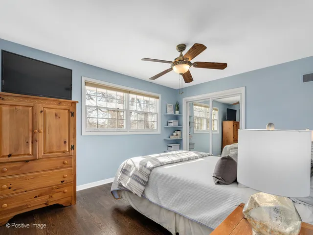 $697,000 | 23W070 Mulberry Lane, Glen Ellyn, IL 60137