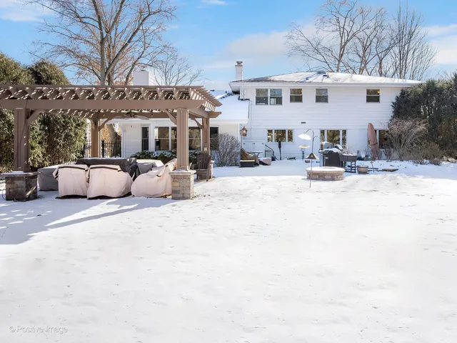 $697,000 | 23W070 Mulberry Lane, Glen Ellyn, IL 60137