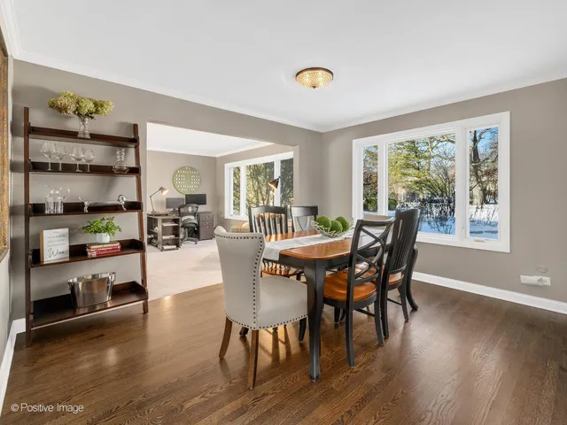 $697,000 | 23W070 Mulberry Lane, Glen Ellyn, IL 60137