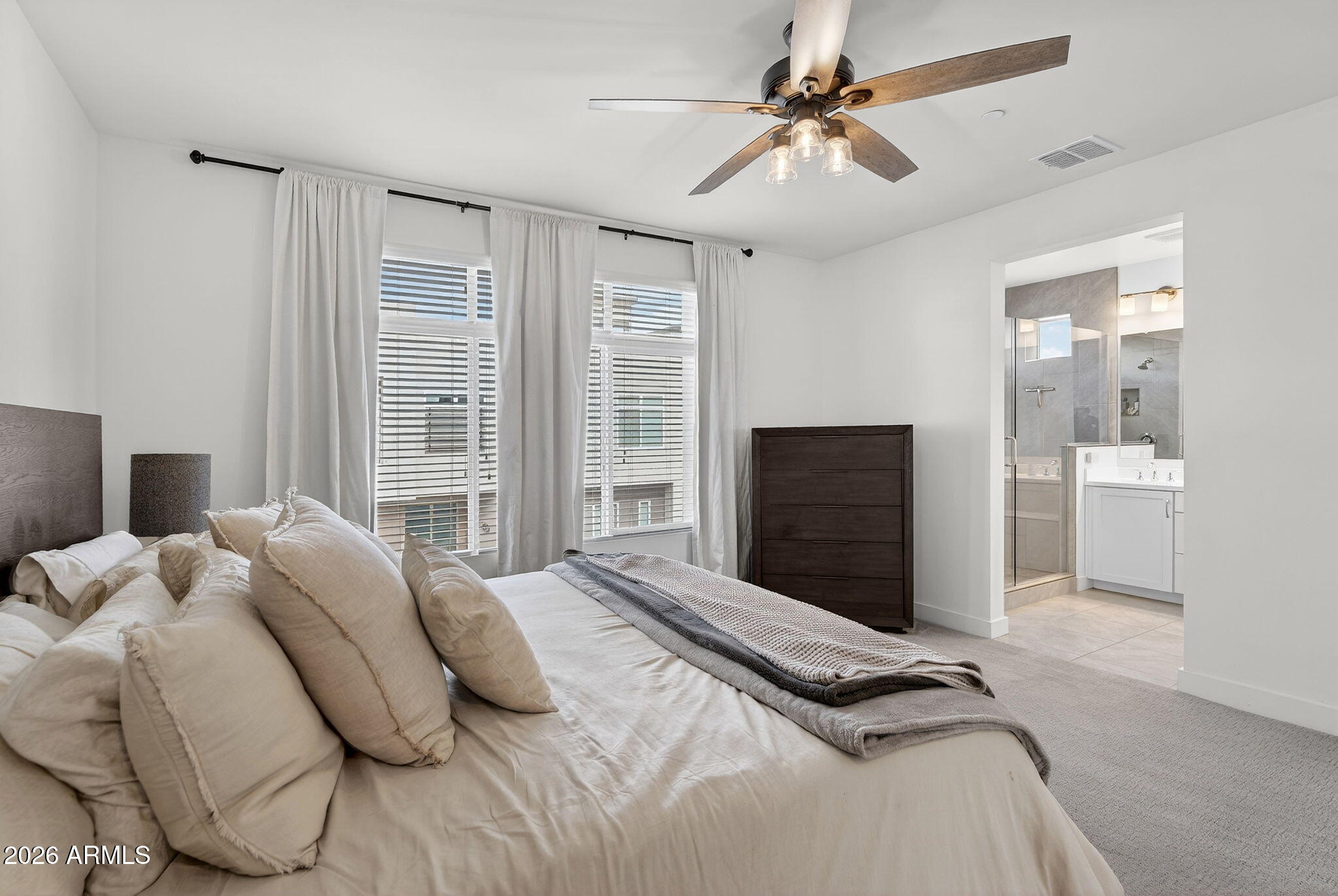 6850 East McDowell Road, Unit 14 Scottsdale, AZ 85257 - Photo 11 of 48 Primary Bedroom