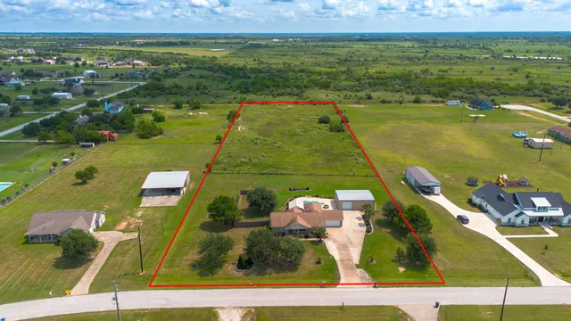 $595,000 | 1812 Settlers Ct Drive, Sealy, TX 77474