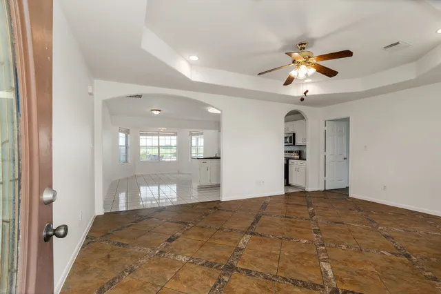 $595,000 | 1812 Settlers Ct Drive, Sealy, TX 77474