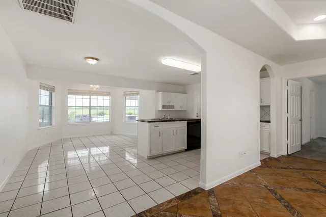 $595,000 | 1812 Settlers Ct Drive, Sealy, TX 77474