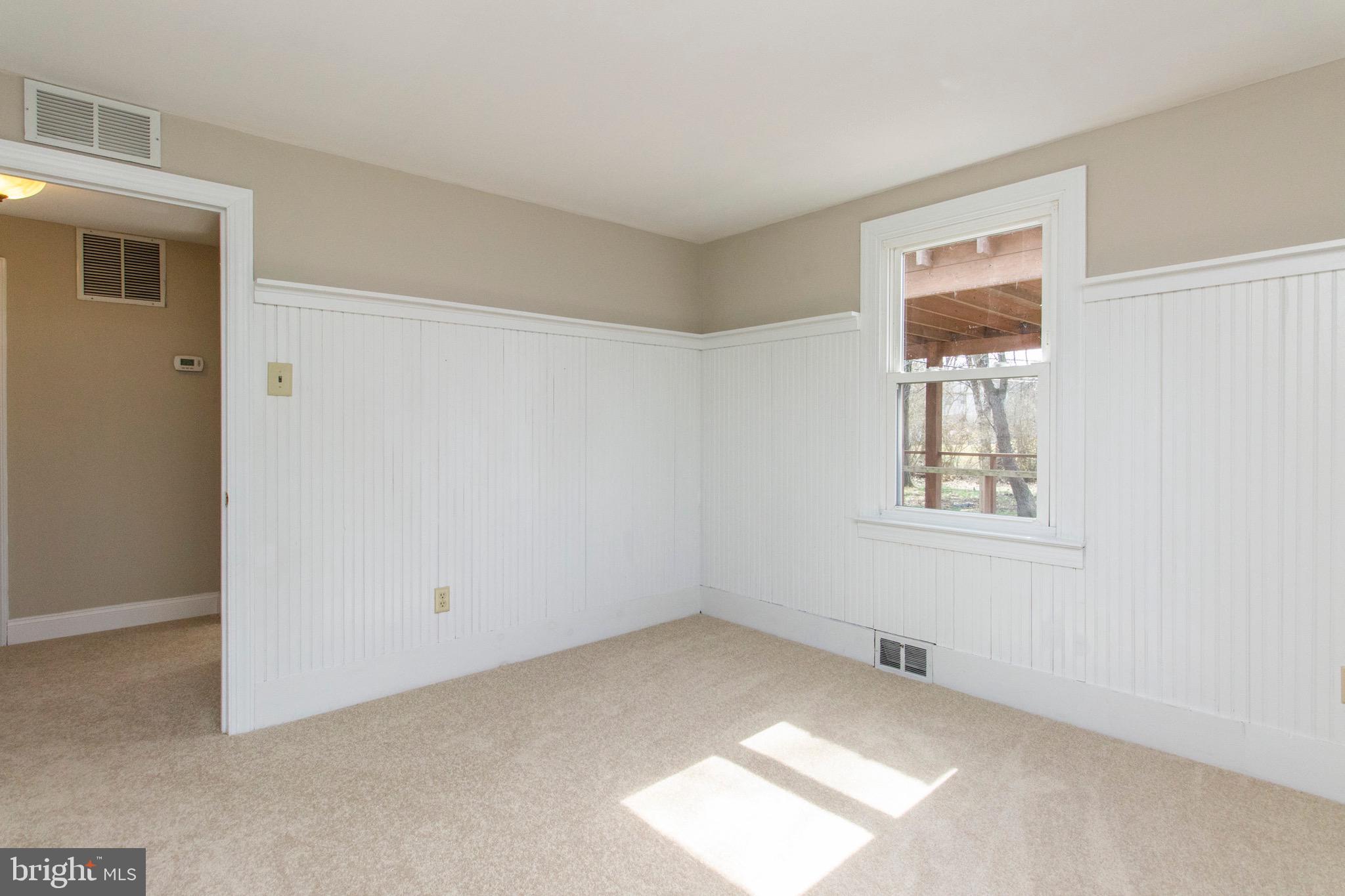 608 Burton Road Oreland, PA 19075 - Photo 11 of 30