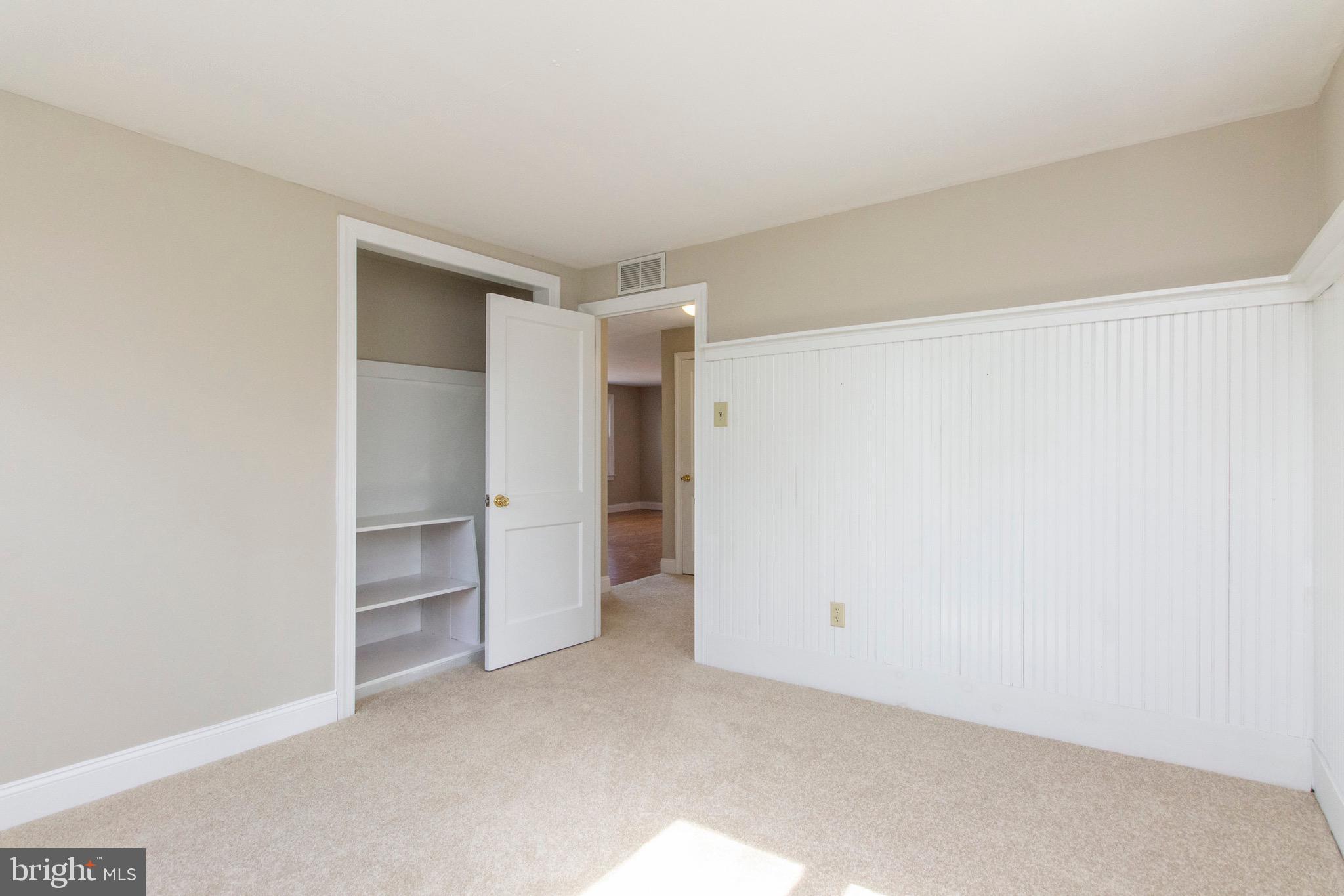 608 Burton Road Oreland, PA 19075 - Photo 12 of 30