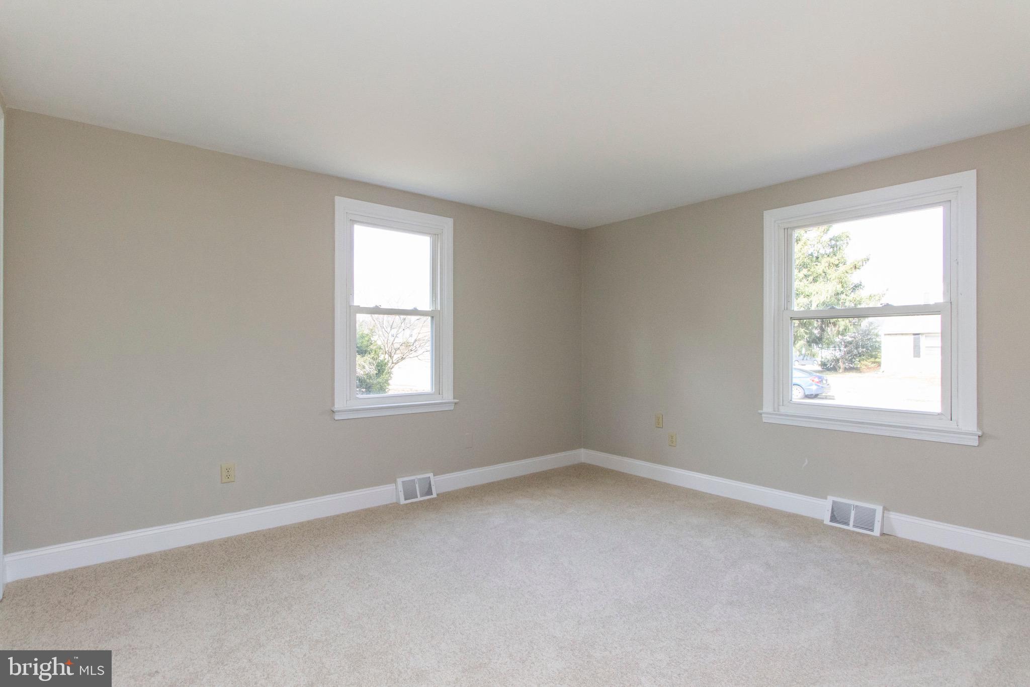 608 Burton Road Oreland, PA 19075 - Photo 13 of 30