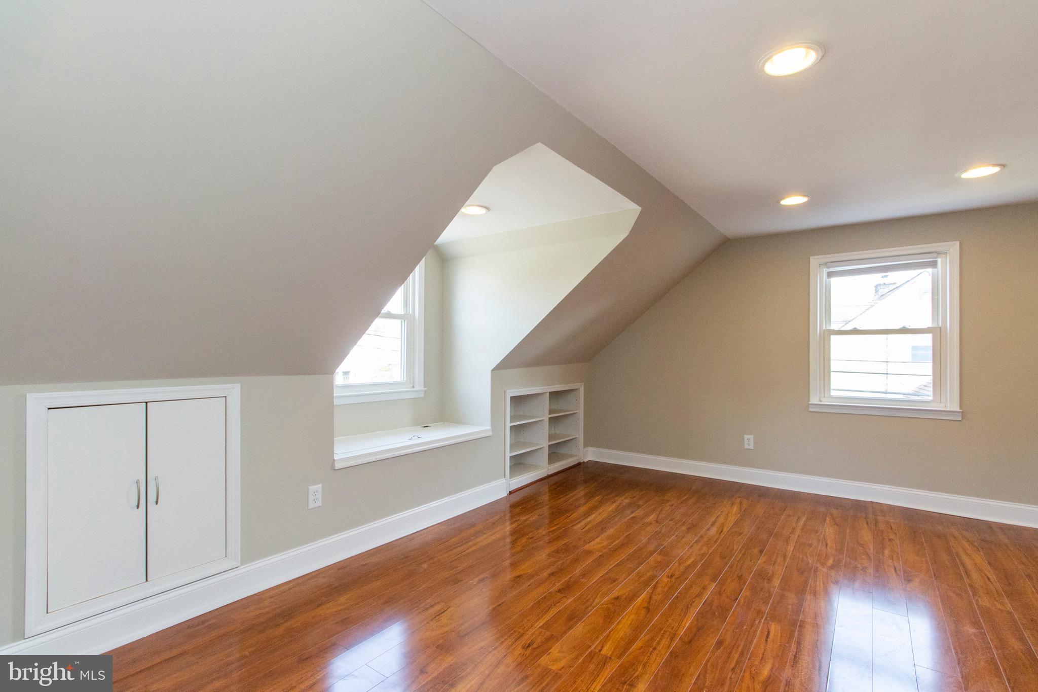 608 Burton Road Oreland, PA 19075 - Photo 22 of 30