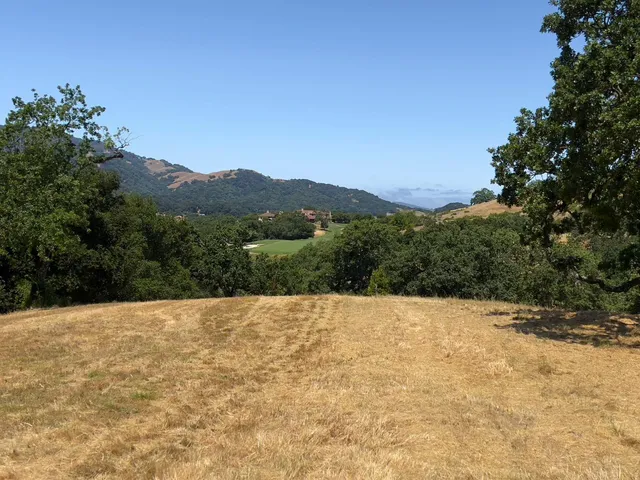 $1,875,000 | 23 East Pronghorn Run, Carmel, CA 93923