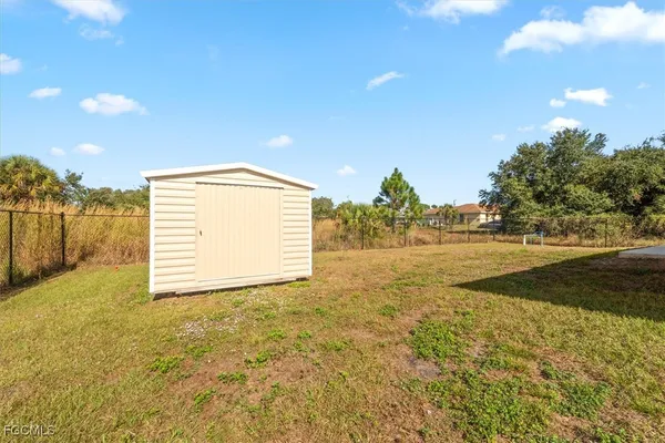 $2,050 | 2612 51st Street Southwest, Lehigh Acres, FL 33976