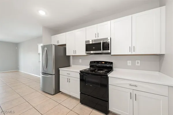 $2,050 | 2612 51st Street Southwest, Lehigh Acres, FL 33976