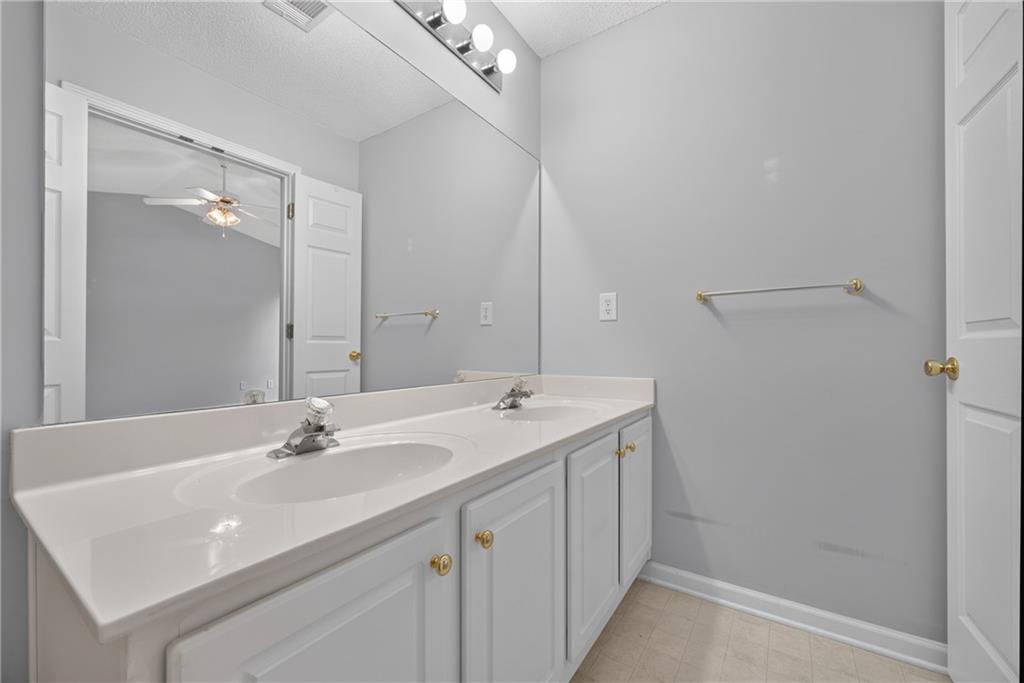 2746 Fieldbrook Lane Southwest Grayson, GA 30017 - Photo 29 of 34