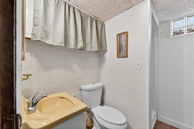 $320,000 | 4564 North 101st Street, Wauwatosa, WI 53225