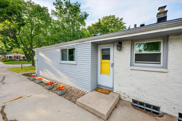 $320,000 | 4564 North 101st Street, Wauwatosa, WI 53225