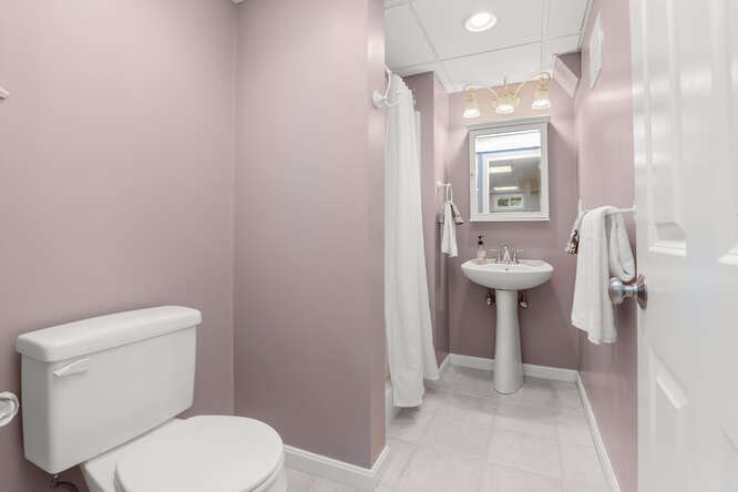 3 Summit Road Southborough, MA 01772 - Photo 33 of 41 a bathroom with a toilet sink and mirror