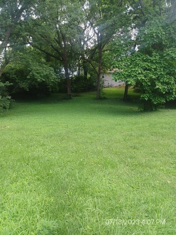 10300 Norledge Avenue Independence, MO 64053 - Photo 7 of 8