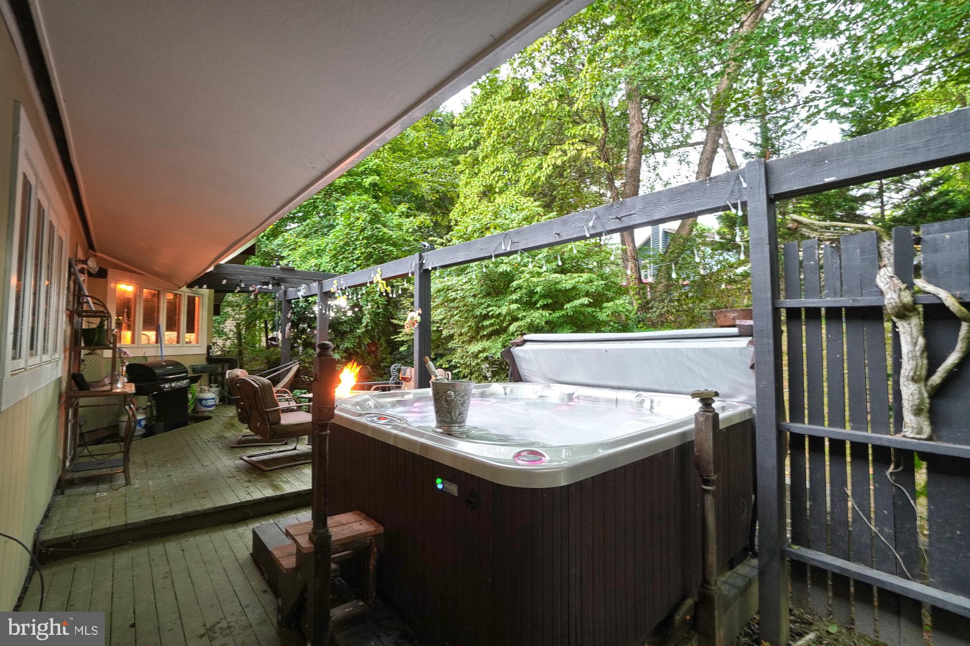 7012 Fox Chase Road New Market, MD 21774 - Photo 41 of 57 Entertain or relax in your private backyard!