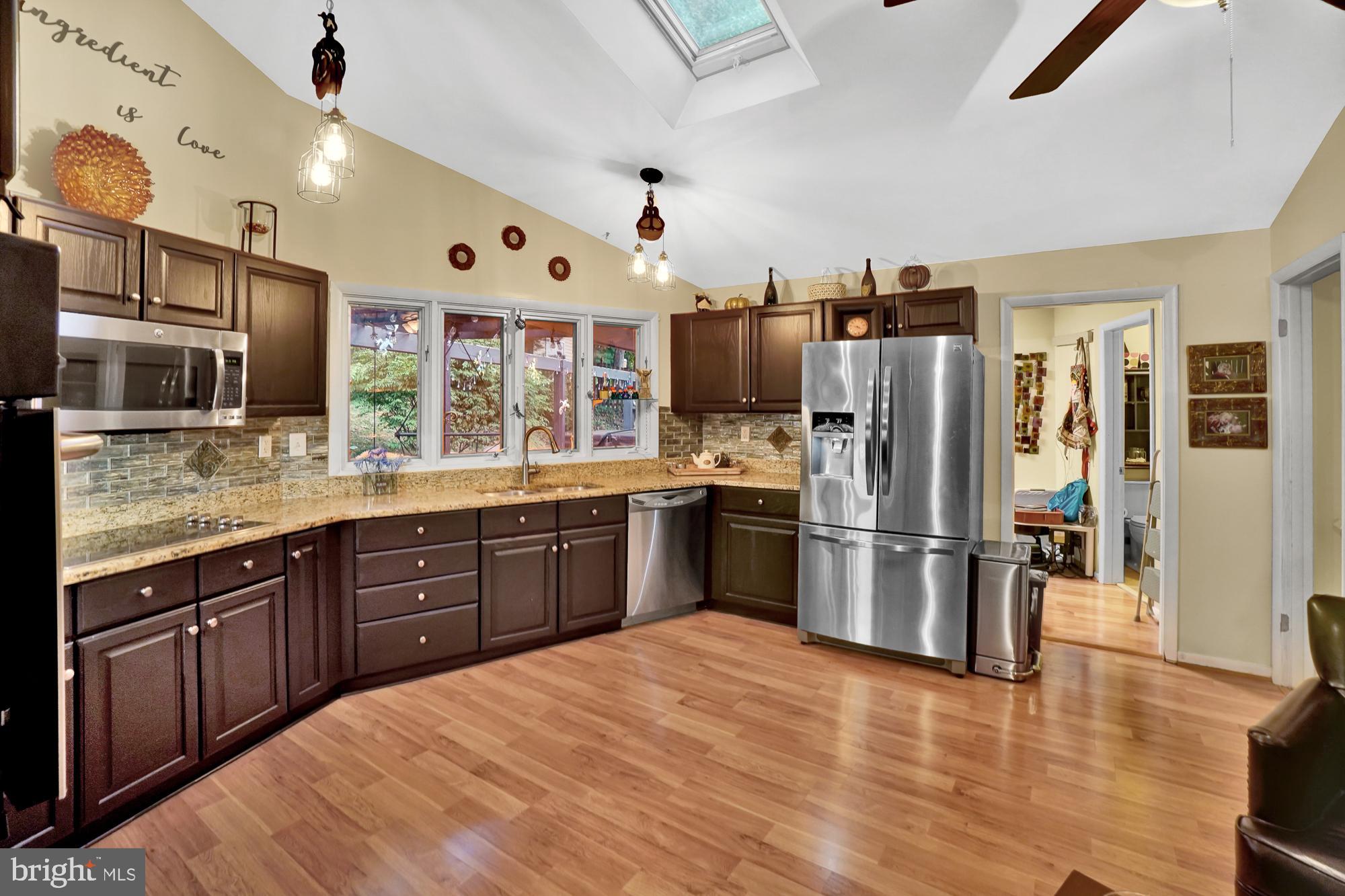7012 Fox Chase Road New Market, MD 21774 - Photo 56 of 57 ki