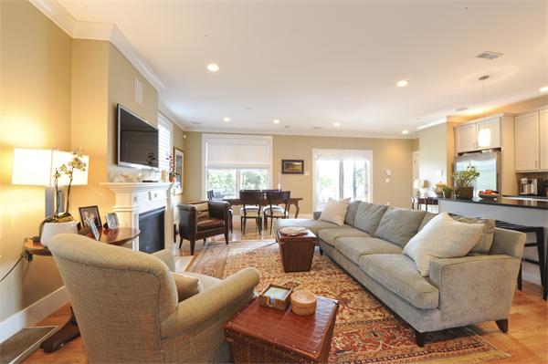 1506 Columbia Road, Unit 2 Boston, MA 02127 - Photo 3 of 6 Gallery Image 3