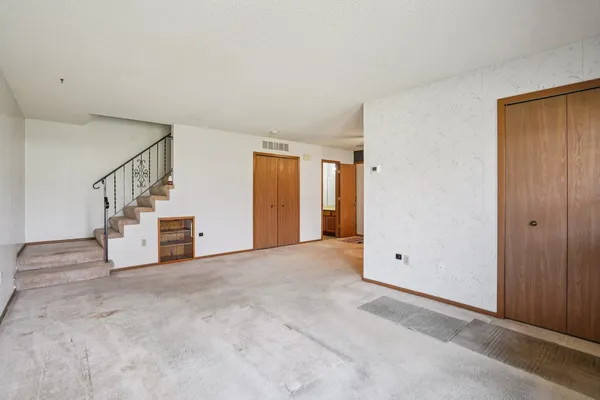 $199,900 | 13262 90th Avenue North, Maple Grove, MN 55369