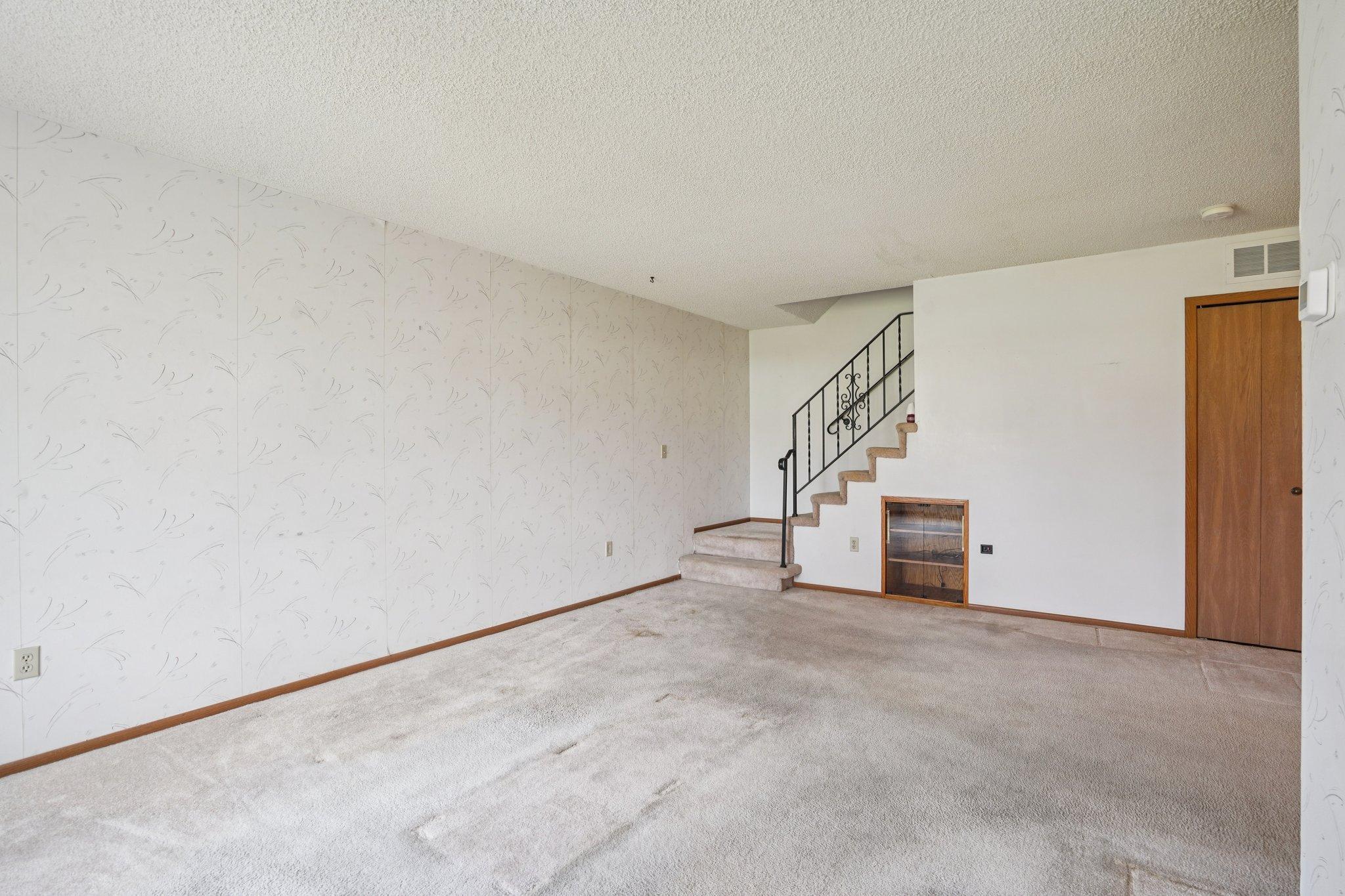 13262 90th Avenue North Maple Grove, MN 55369 - Photo 8 of 25