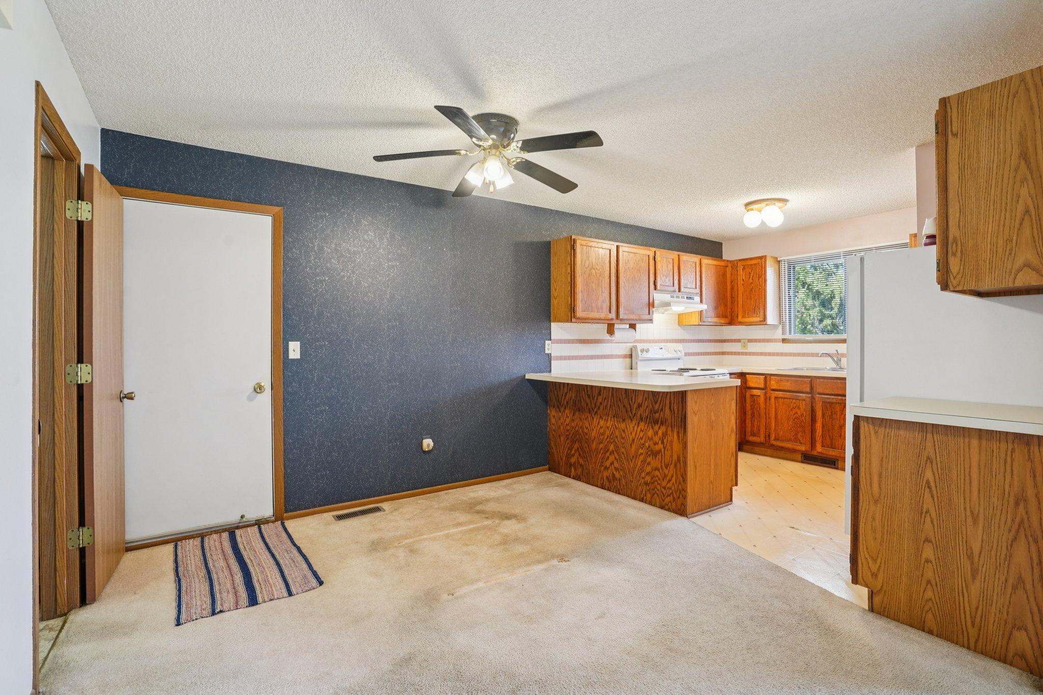 13262 90th Avenue North Maple Grove, MN 55369 - Photo 9 of 25