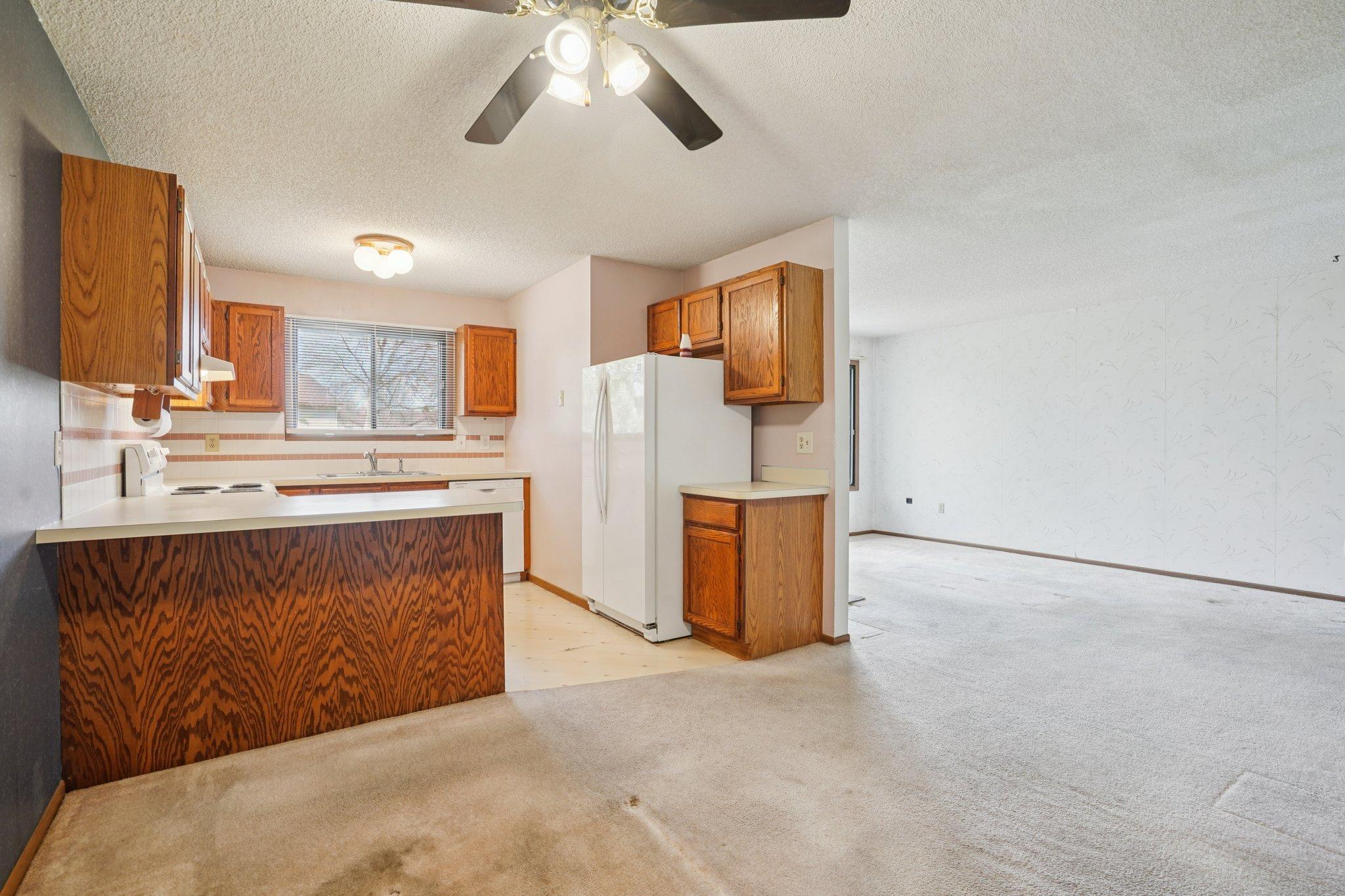 13262 90th Avenue North Maple Grove, MN 55369 - Photo 10 of 25