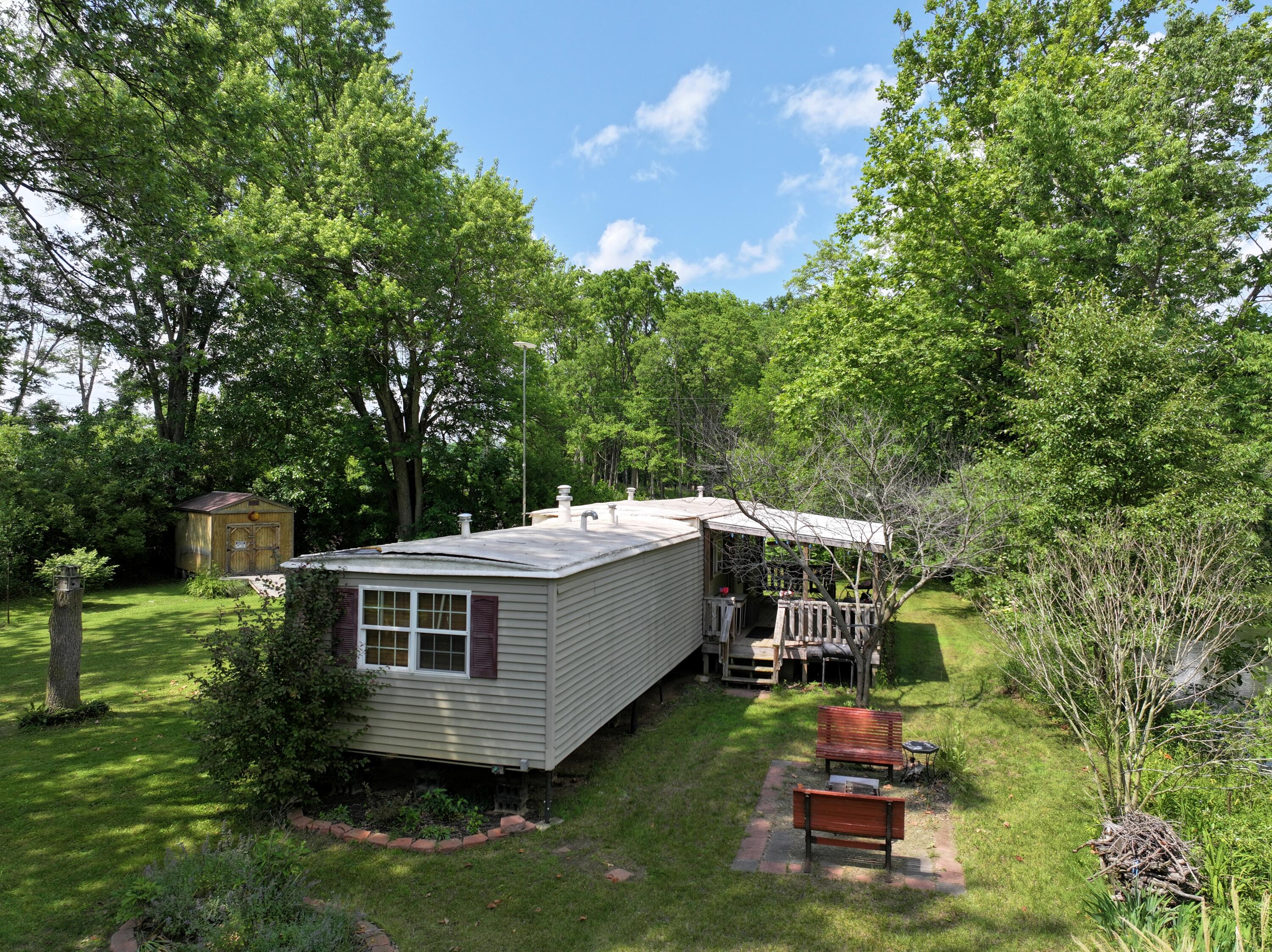 5521 East 650 North Rochester, IN 46975 - Photo 1 of 28 3000x2247