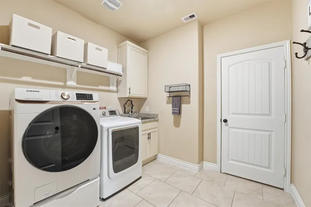 $440,000 | 28702 Forest Pass Lane, Katy, TX 77494