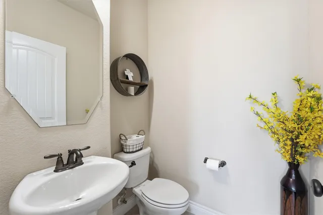 $440,000 | 28702 Forest Pass Lane, Katy, TX 77494