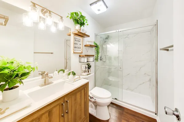 $299,000 | 1310 Beverly Lane, Streamwood, IL 60107