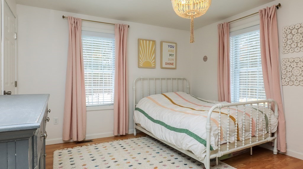 90 Dunstable Road Westford, MA 01886 - Photo 26 of 36