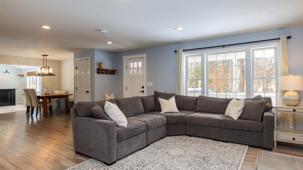 90 Dunstable Road Westford, MA 01886 - Photo 8 of 36