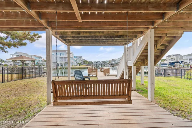 $975,000 | 183 High Point Street, Holden Beach, NC 28462