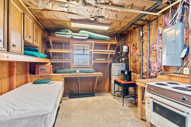 $975,000 | 183 High Point Street, Holden Beach, NC 28462