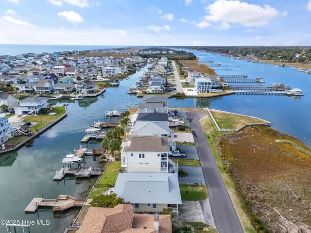 $975,000 | 183 High Point Street, Holden Beach, NC 28462