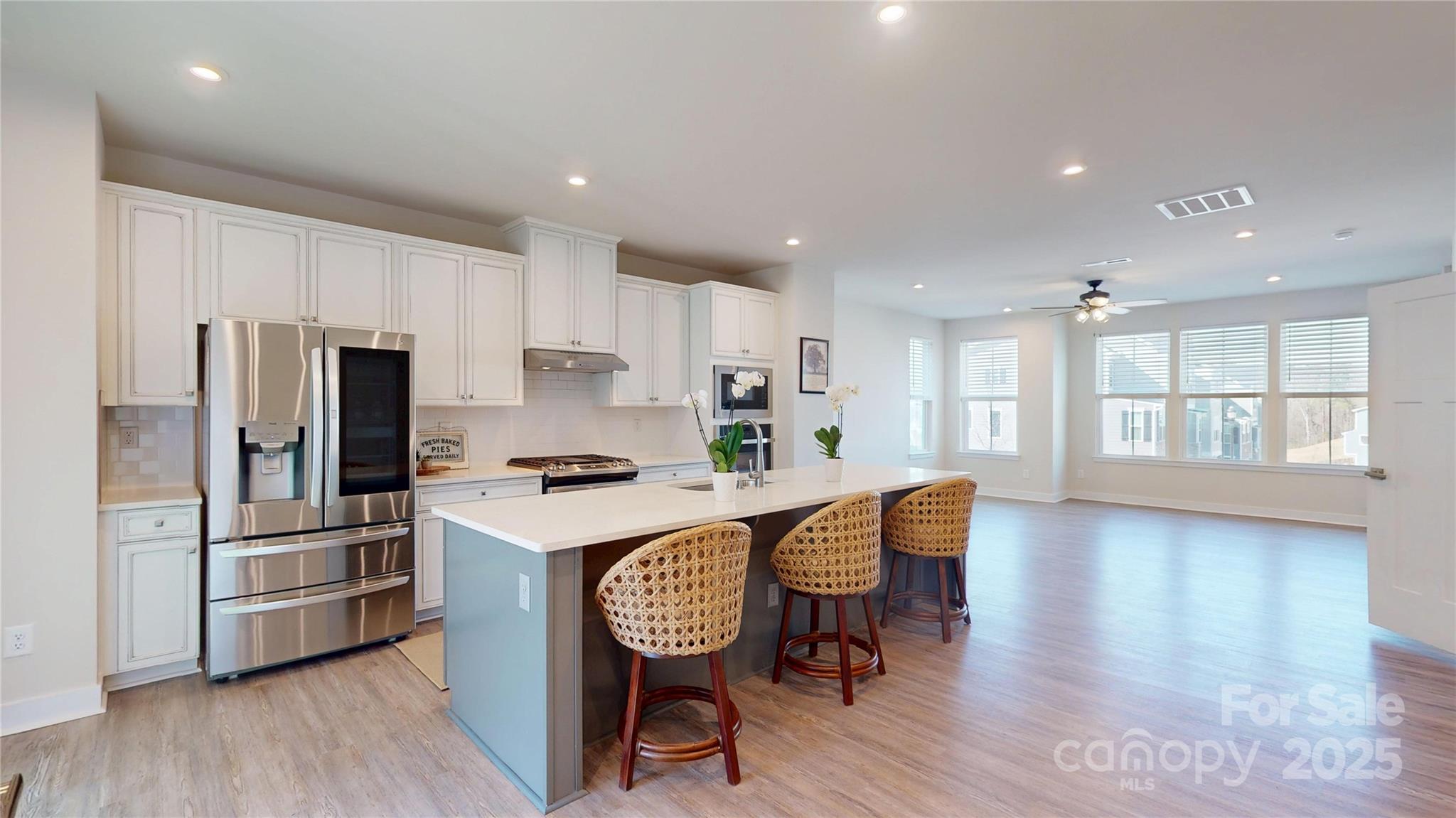 926 Portrush Lane Tega Cay, SC 29708 - Photo 3 of 42