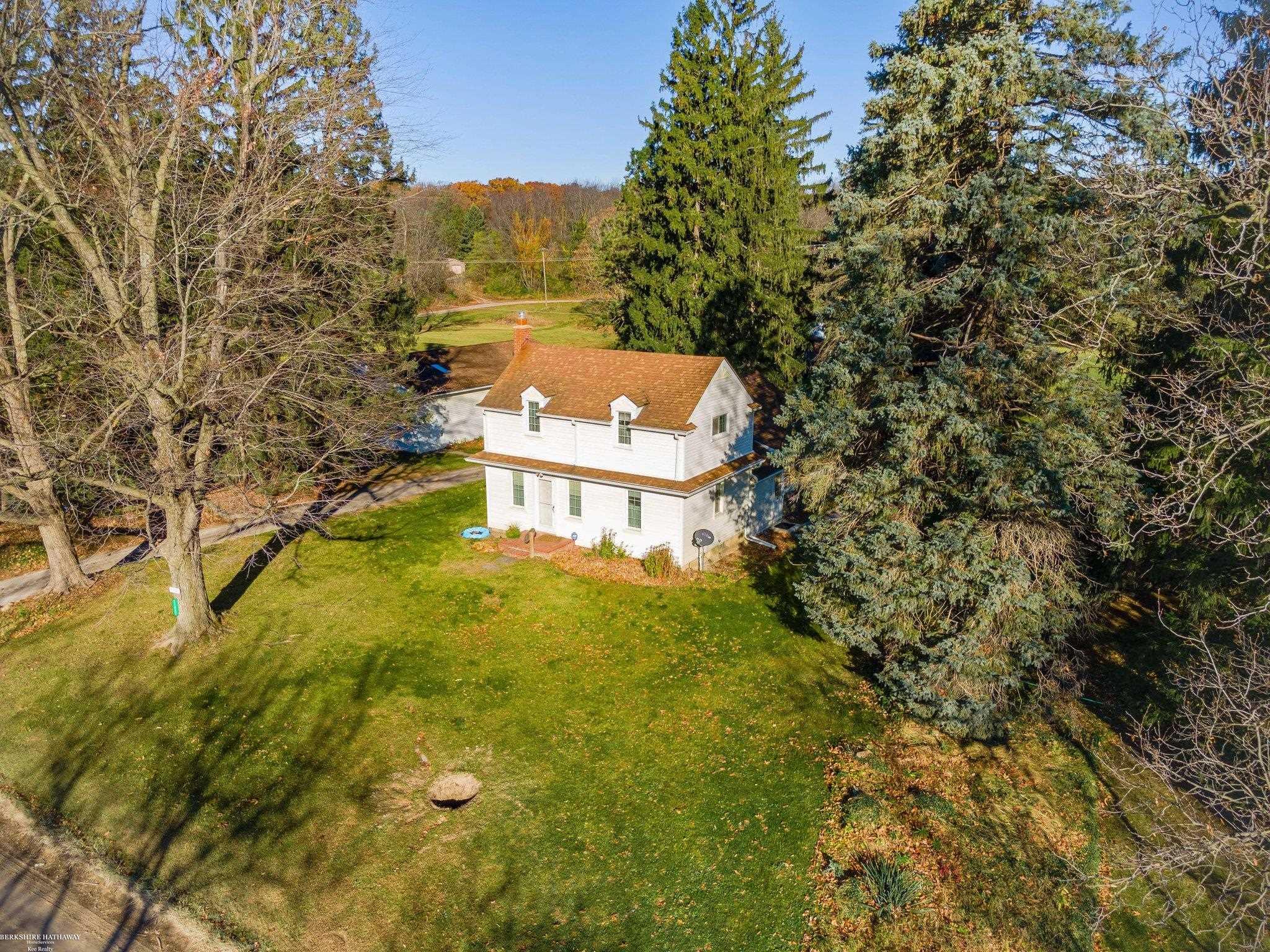 11421 Clyde Road Fenton, MI 48430 - Photo 46 of 46 50160049-be452aef-f9ec-425e-9c02-d8cd57cfa644.JPG