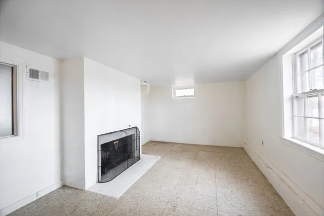 $649,900 | 10 Standish Way, Lynn, MA 01904