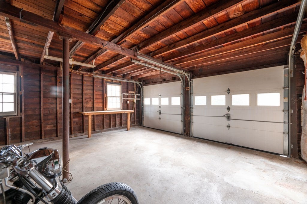 10 Standish Way Lynn, MA 01904 - Photo 34 of 41 a view of an empty room with windows