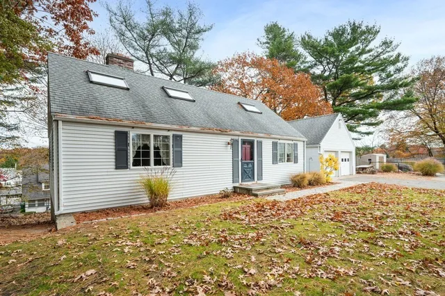 $649,900 | 10 Standish Way, Lynn, MA 01904