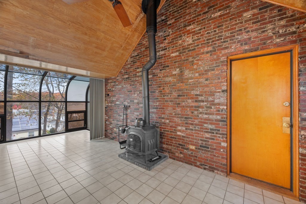 10 Standish Way Lynn, MA 01904 - Photo 9 of 41 a view of empty room with windows