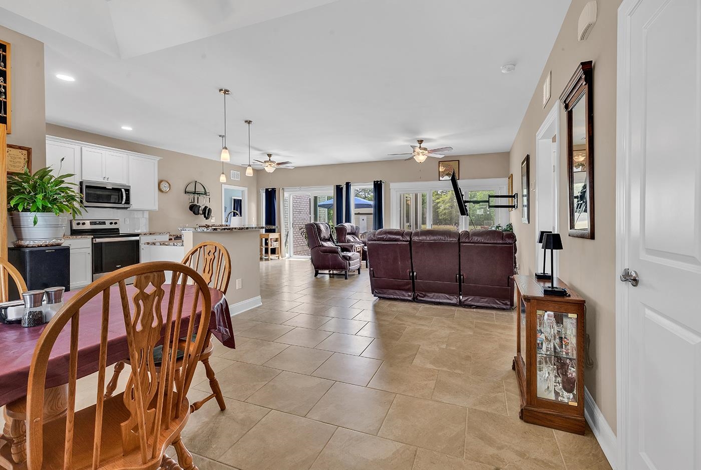 1795 Southern Crest Drive Loris, SC 29569 - Photo 6 of 46