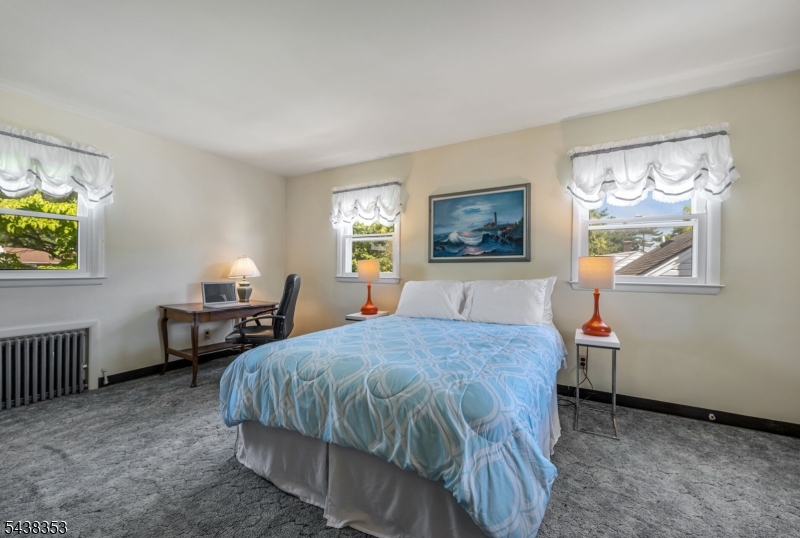65 Harding Avenue Totowa, NJ 07512 - Photo 22 of 36